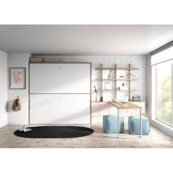 Children's room with folding bunk bed and adjustable bookshelf