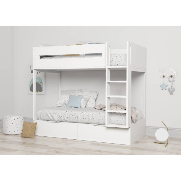 Children's bunk bed with integrated railing and ladder and trundle drawers