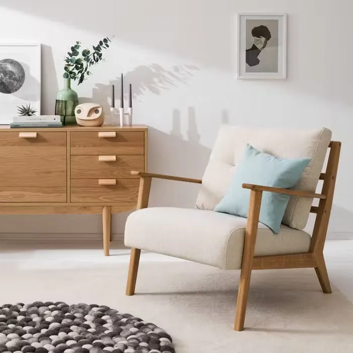Casilio Natural wood chair - Image 1