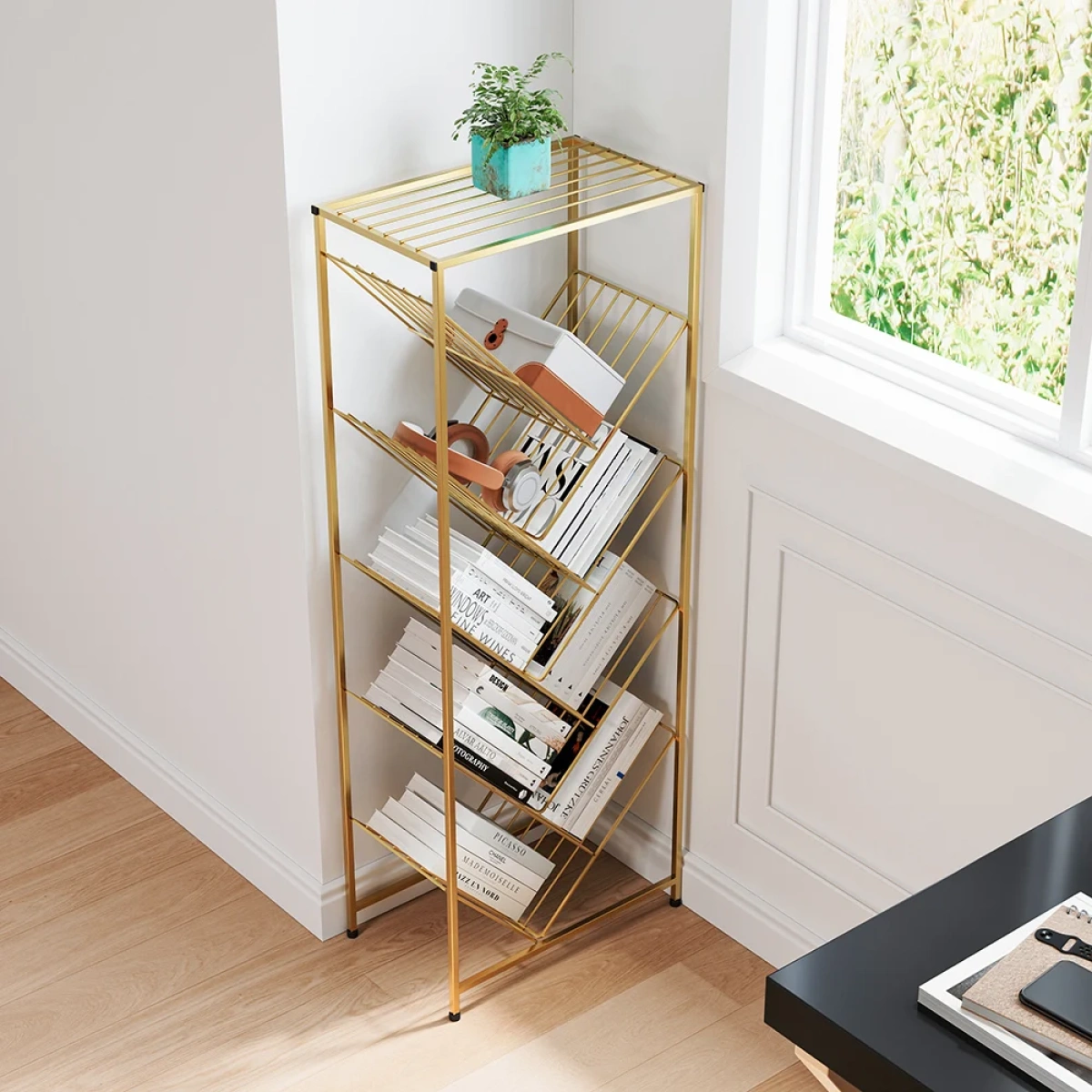 Value Bookcase with 4 Sloping Shelves - Made of Metal . - Image 1