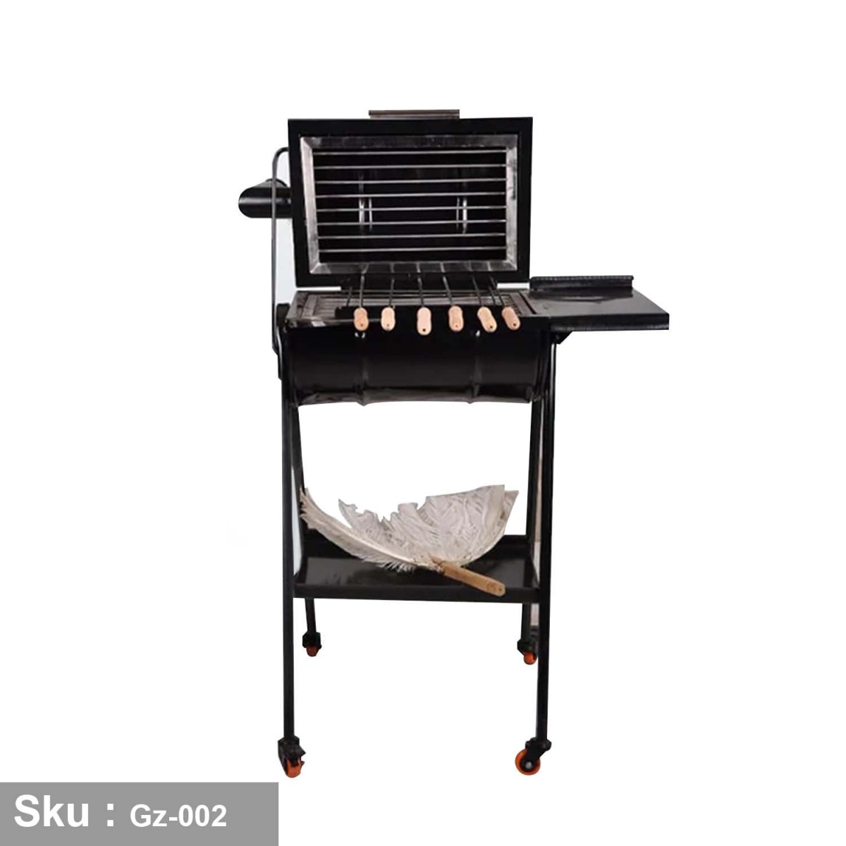 Charcoal grill with side rack - perfect for outdoor family gatherings - Image 3