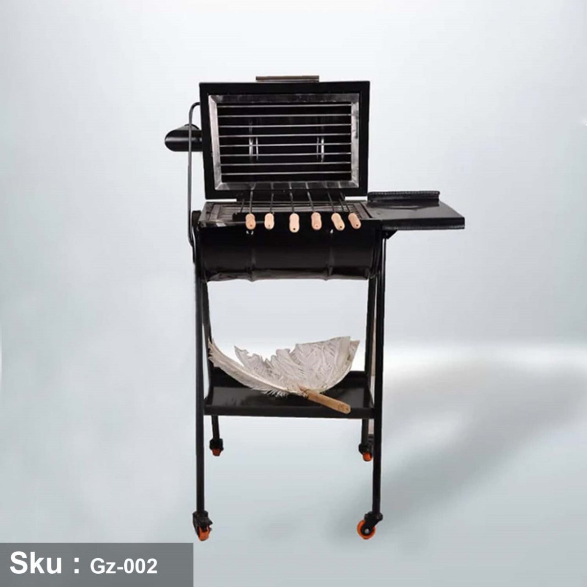Charcoal grill with side rack - perfect for outdoor family gatherings - Image 2