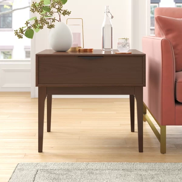 Vegels Side table Natural wood
