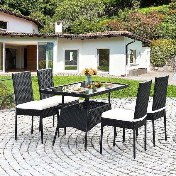 Nero rattan dining set for 4 persons