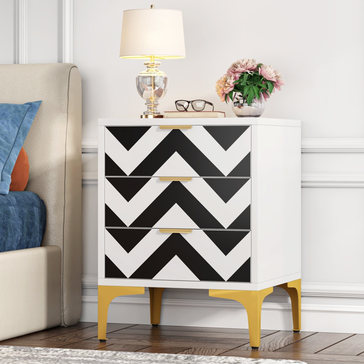 Nightstand, Modern 3-Drawer End Table Bedside Table for Bedroom - Image 1