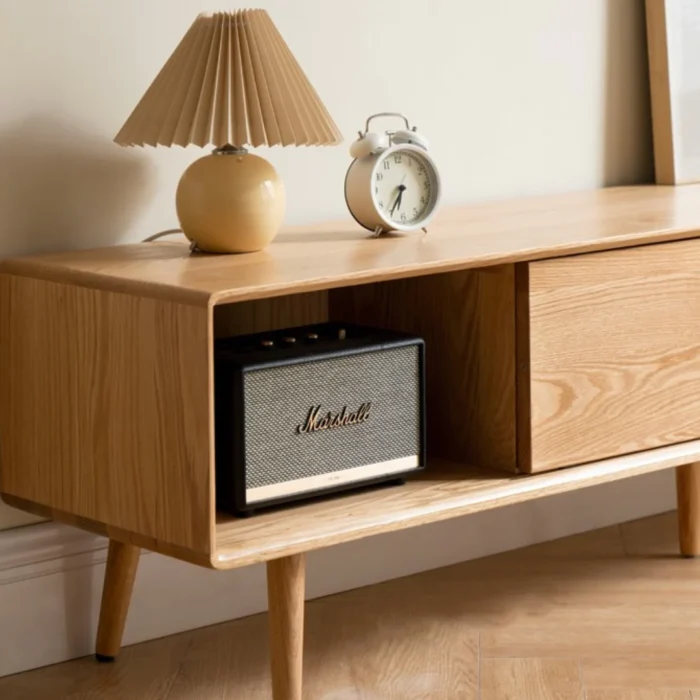 Rikka Natural wood TV table - Image 4