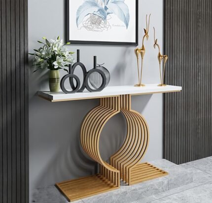 Kimberly Konsol Hadid electrostatic mouth and marble