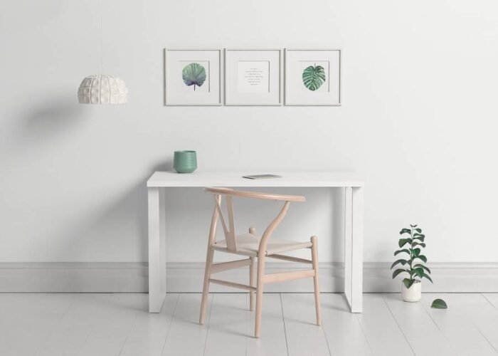Desk with metal legs 120 cm long - Image 1