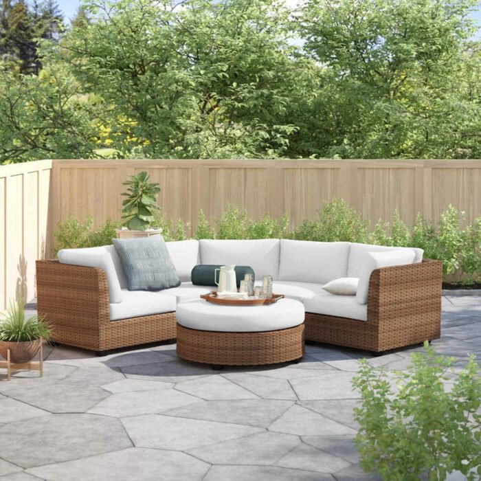 VIP corner Rattan accommodates 5 peopin a semicircle - Image 1