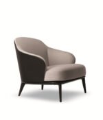Leslie Smink Stylish Dark Theme Living Room - Image 5
